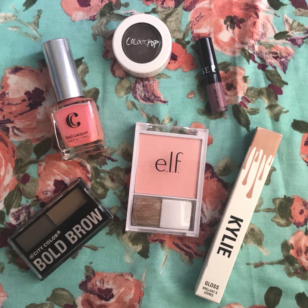 🎉 SALE BUNDLE 🎉 6pcs Make Up Products